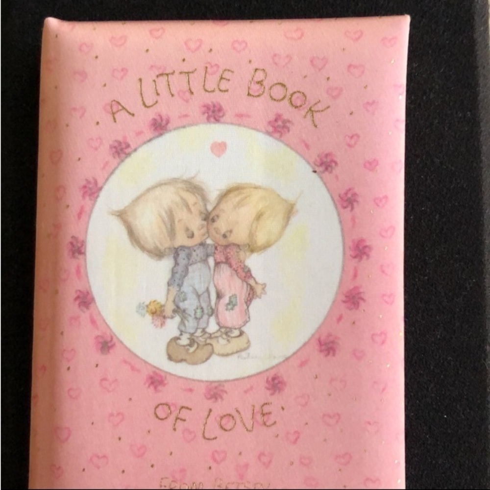 Precious Moments~ A Little Book of Love by Betsy Clark in original gift box - Picture 3 of 5
